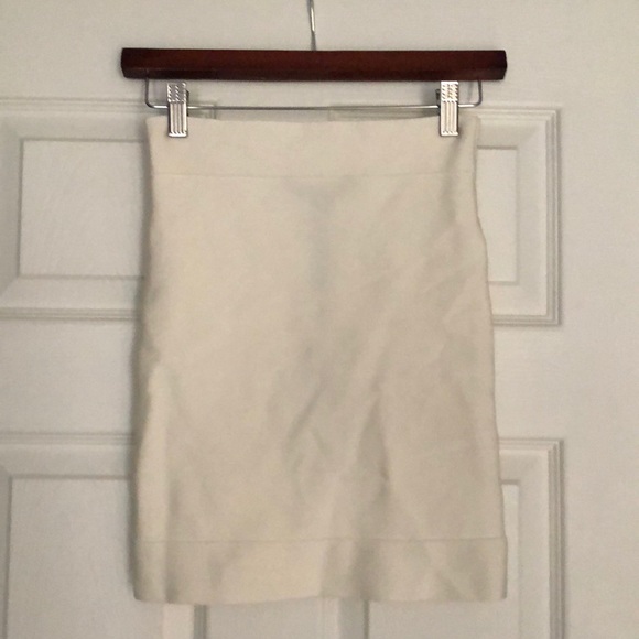 BCBG skirt new with tags - Picture 4 of 4